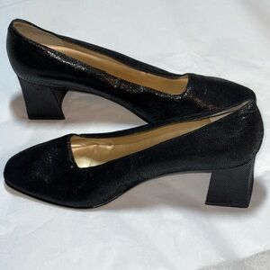 Divertente‎ Dawn textured suede leather pumps women’s shoes Sz 9